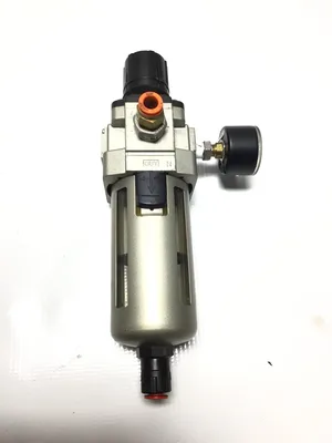 SMC AW40-N04D-Z Pneumatic Air Regulator Set Press 7-125PSI