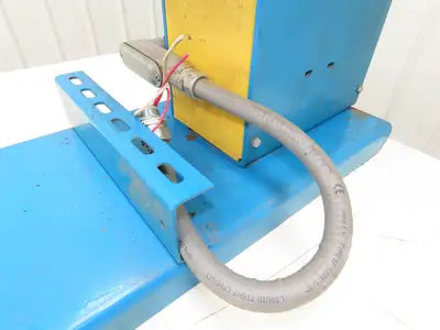 Hytrol Conveyor Pneumatic Box Pusher Sorter 8" Stroke 4x16" Kicker Plate