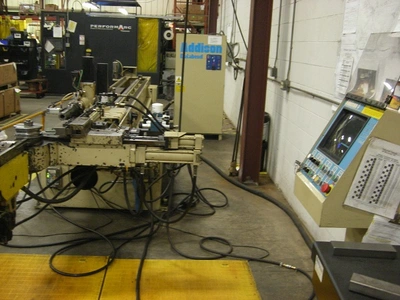 USED 1989 ADDISON DB40