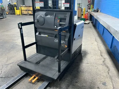 Used CROWN SP352030 Electric Lifters Ohio US | HGR 24 #1446268