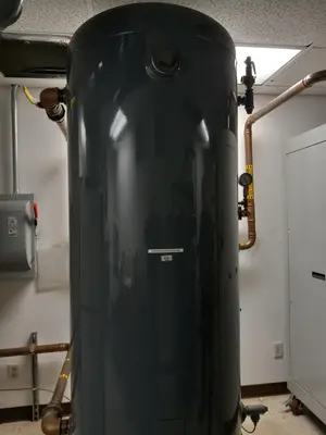 ATLAS-COPCO GA37FF Piston Type Air Compressors | The Right Machinery (1)