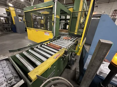USED 1998 COLUMBIA MACHINE INC. CASE PALLETIZER, MODEL FL150 -LRFD-AB-9804