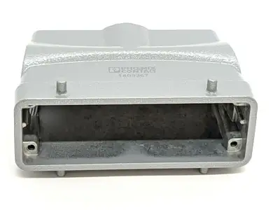 USED PHOENIX CONTACT HEAVYCON B24 SLEEVE HOUSING HC-B 24-TFQ-H-O1STM32S
