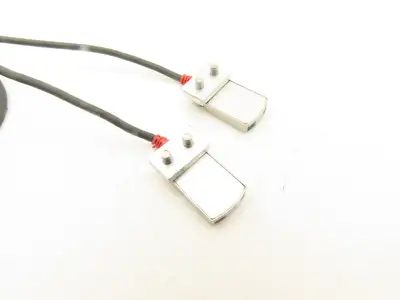 Keyence PR-FB30P3 Mini Photoelectric Sensor Flat Reflective 60" Cable  Lot of 2