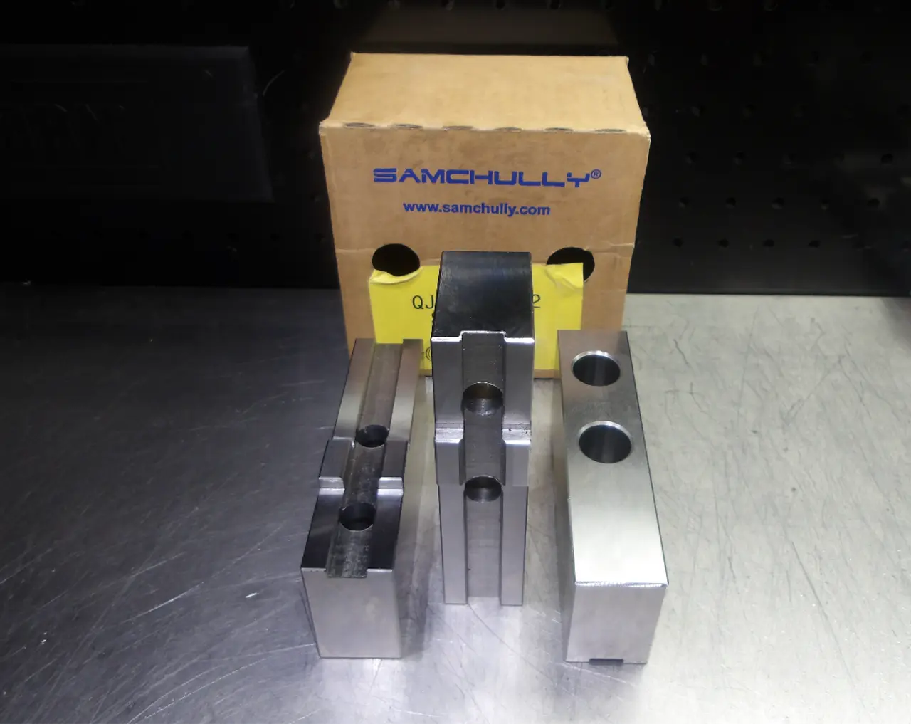Samchully Soft Jaw Set QTY3 SB18A02 / QJC-210.212 (LOC863B)
