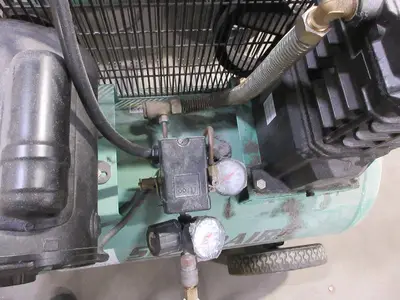 SPEED AIRE AIR COMPRESSOR