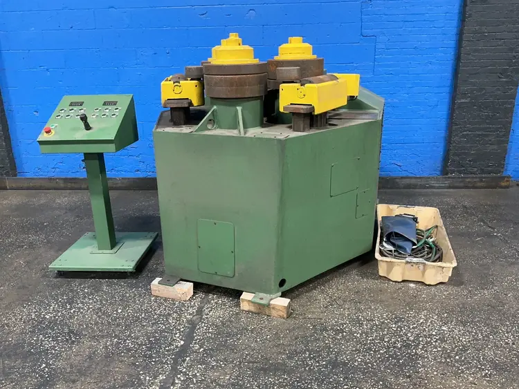 Used PULLMAX Z41 Angle Bending Rolls Ohio US | HGR 24 #1441269