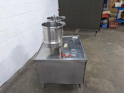 USED 1985 MARKET FORGE INDUSTRIES MT6T6
