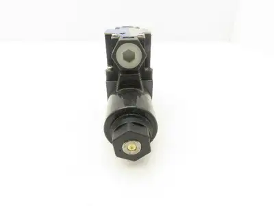 Tokyo Tokimec DG4V-3-2AL-M-P7-H-7-54 Directional Control Solenoid Valve 24VDC