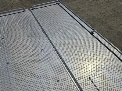 USED 2001 HME 1871 SER