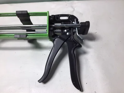 Albion B26T400 Heavy-Duty Manual Adhesive Applicator Gun