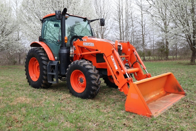 USED 2019 Kubota M6-111