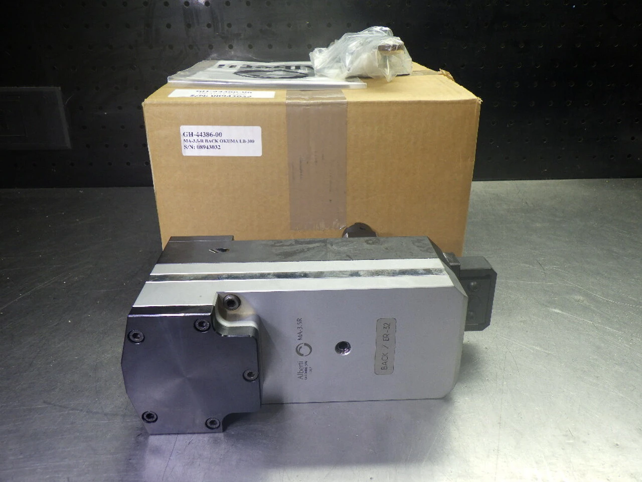 Alberti VDI40 ER32 Back/Upright Live Milling Head For Okuma MA-3.5-R (LOC1084A)