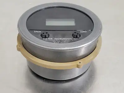 NEW DWYER INSTRUMENTS 603A-3LCD