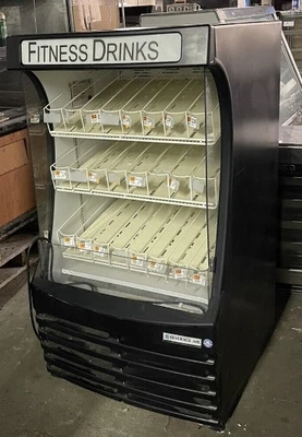 174-0032 Beverage Air BZ131W 30” Open Display Self Contained Refrigerated Cooler