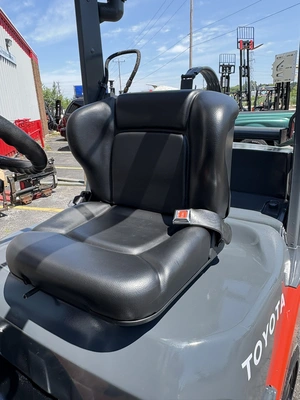 Used 2010 TOYOTA 8FGCU25 Misc Forklifts Wisconsin US | Forklifttrader.com #1300372