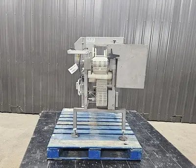 USED LOMA IQ2