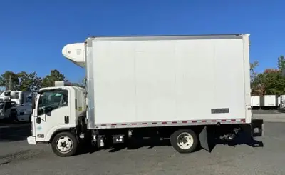Used 2019 ISUZU NPR XD Reefer Trucks Florida US | Truck and Van Outlet #1509164