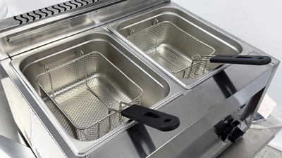 171-0454 7 Gallon 2 Bank Countertop Propane Deep Fryer