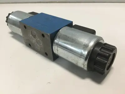 USED REXROTH 4WE6E6761EG24N9K4T06