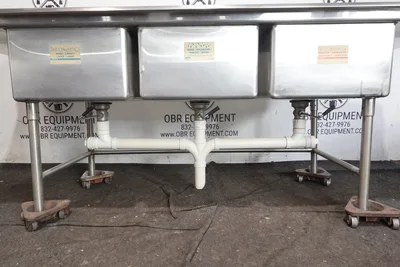 104” HEAVY DUTY THREE COMPARTMENT WITH 2 DRAINBOARD STAINLESS STEEL SINK (LOCAL PICK UP ONLY)