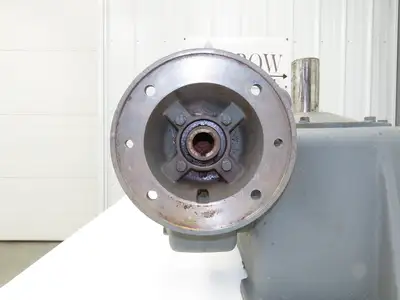 Double Reduction Gearbox 210:1 Ratio Reducer 8 RPM 182TC Vertical Output Shaft