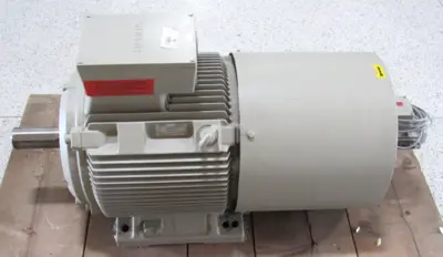 USED SIEMENS 1LG4220-4AA60-Z MOTOR 1PP9063-2LA12Z 1LG42204AA60Z