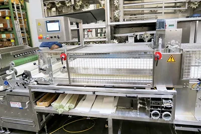 KONIG Konig Combi Line KCL 14 Roll Line w/ Proofer, Stamper, Moulder, Seeder and Panner | Harvest Equipment and Fabrication Inc (8)