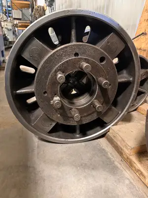 4 jaw Chuck - 20"