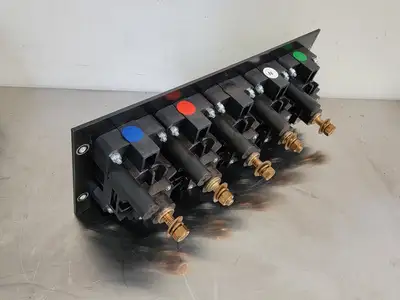 NEW CROUSE-HINDS E0400-1687