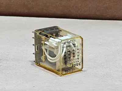 Used IDEC RY4S-U Misc Electrical & Power Parts British Columbia CA | Lenmark #1439828