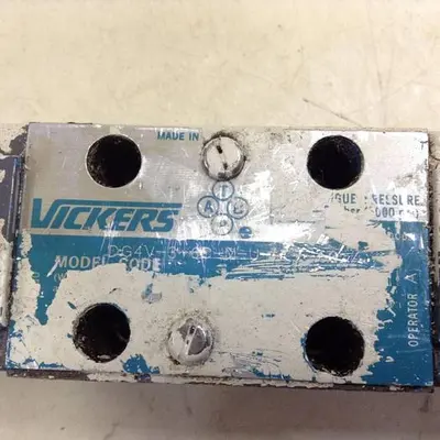 USED VICKERS DG4V-3-6C-M-U-HL7-60