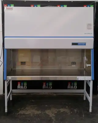 Used _UNKNOWN_ _UNKNOWN_ Biosafety Cabinets California US | R&D Laboratory Equipment #1304784