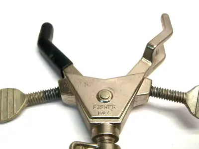USED FISHER STAINLESS STEEL LAB APPARATUS CLAMP 2.72 INCH