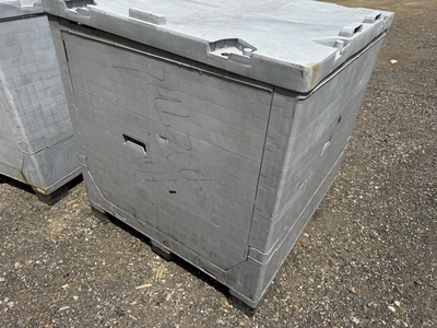 Used _UNKNOWN_ _UNKNOWN_ Shipping Containers Michigan US | Miedema Asset Management Group #1324097