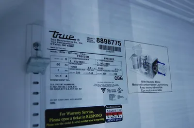 142-0927 True GDM-72F-HC~TSL01 3 Door Reach In Self Contained Freezer