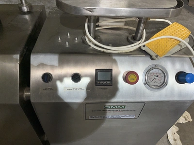 GMM S/S Twin Head filler 50 to 150 ML
