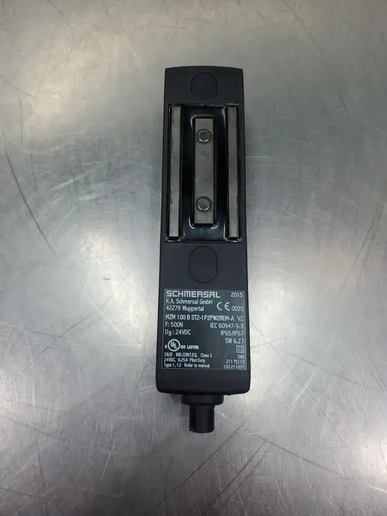 Used Schmersal MZM 100 B ST2-1P2PW2REM-A Safety Interlock, 24VDC Proximity Sensors South Carolina US | Palmetto Automation #1157849