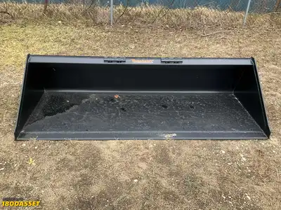 New Tomahawk 84” skid steer bucket, welded on high carbon cutting edge, skid steer quick attach