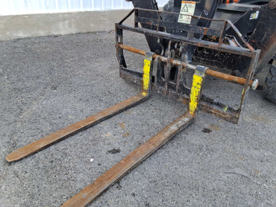 USED 2016 JLG 1255