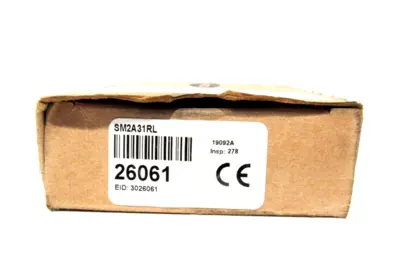 NEW BANNER ENGINEERING SM2A31RL PHOTOELECTRIC SENSOR 26061