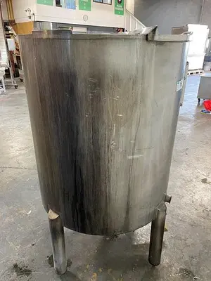 200 Gallon SS Tank