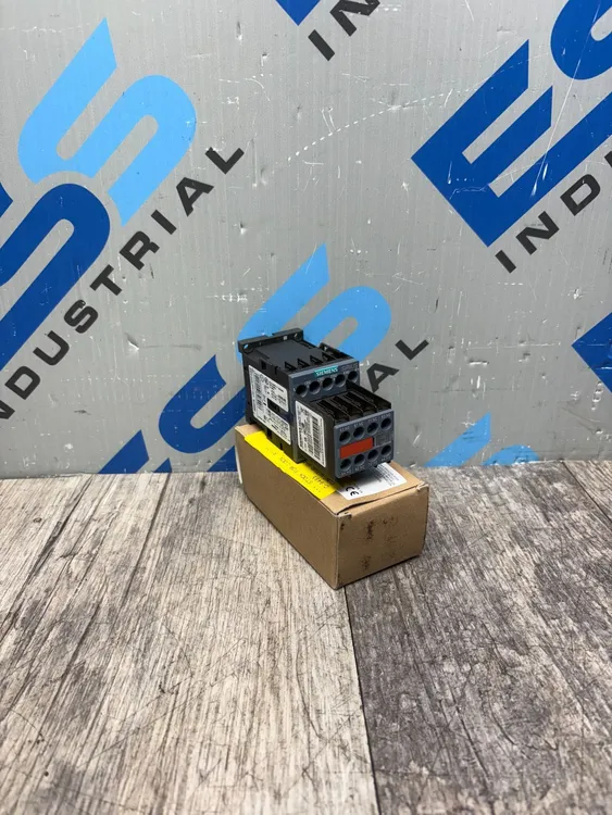 Used SIEMENS 3RH2262-1BB40 Misc Electrical & Power Parts South Carolina US | ESS Industrial Equipment Sales #338356