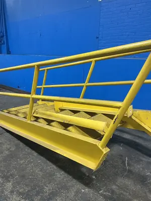 Crossover Stairs