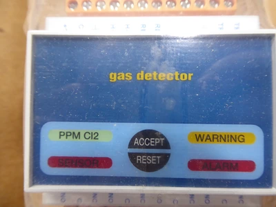 Honeywell W2T11704 Chlorine Cl₂ Gas Detector Receiver Module New NIB