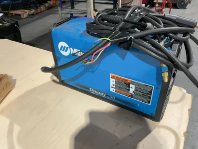 Used MILLER DYNASTY 200 PORTABLE AC/DC TIG AND STICK INVERTER WELDER Tig Welders Michigan US | Miedema Asset Management Group #1424979