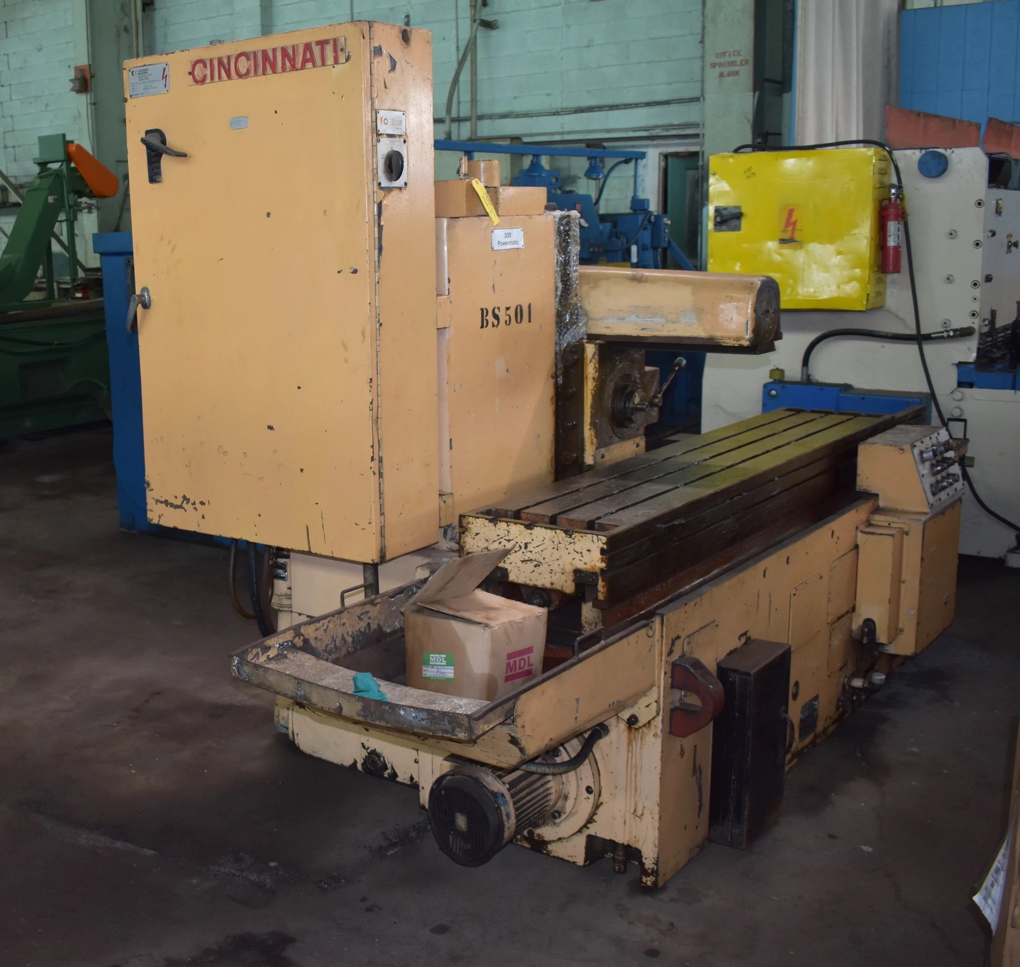 USED CINCINNATI MILACRON 310-154