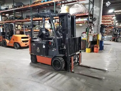 Used 2020 Toyota 8FBCU32 Misc Forklifts Ohio US | Value Forklifts #1306328