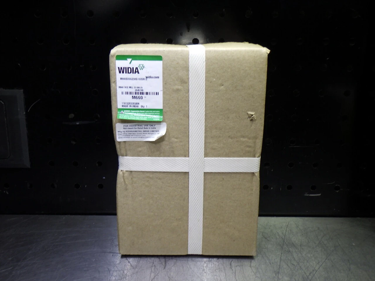 Widia 3" Coolant Thru Indexable Facemill 1"Arbor M660D300Z06S100SN12 (LOC1831A)