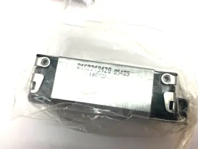 NEW BOSCH REXROTH BALL RUNNER GUIDE BLOCK KWD-015-SNS-C0-N-1